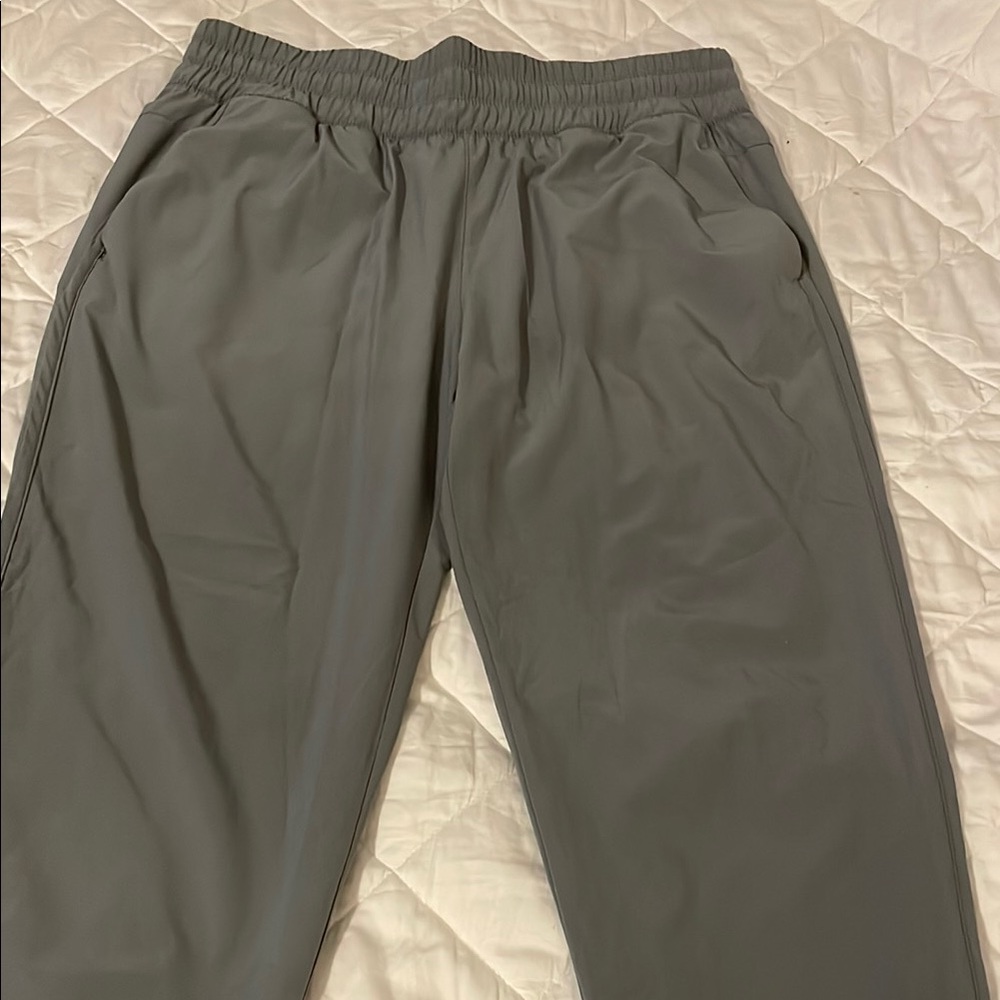 Free Fly Women’s Cropped Pants size Medium